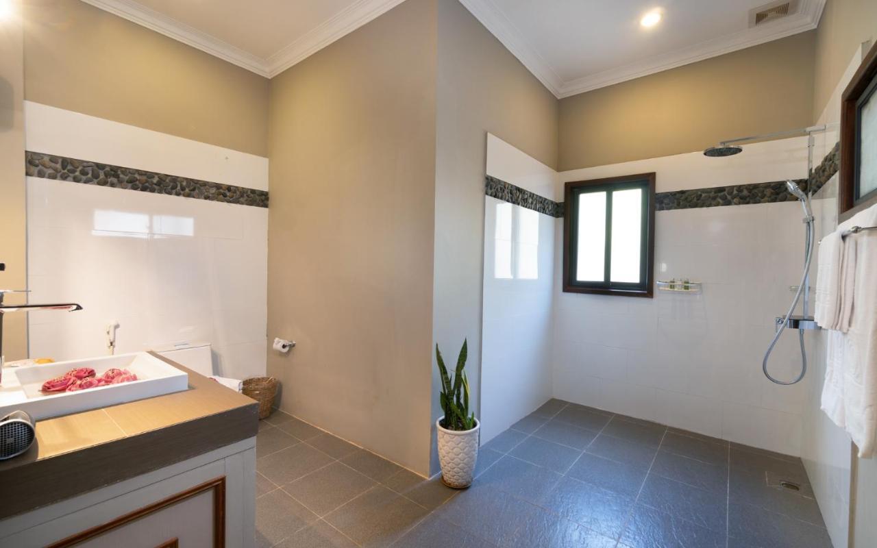 Khemara Sovannphum Hotel Siem Reap Buitenkant foto